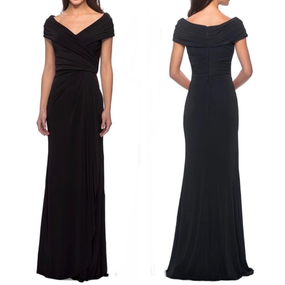 LA FEMME Ruched Jersey Column Gown NEW Size 10 Black Dress NEW With Tag